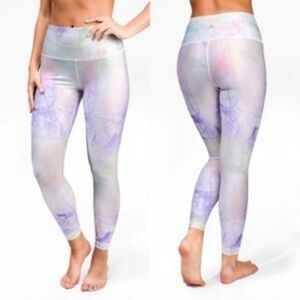 Playground Purple Watercolor Dream Weaver Marble 7/8 Athletic Yoga Leggings